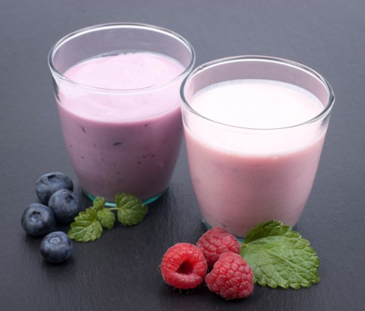Yogur con poca grasa. Con demasiada frecuencia, este yogurt rico en proteínas y calcio, contiene grandes cantidades de azúcar. Algunas marcas añaden 30 o más gramos de fructosa, sacarosa, o de otros edulcorantes.