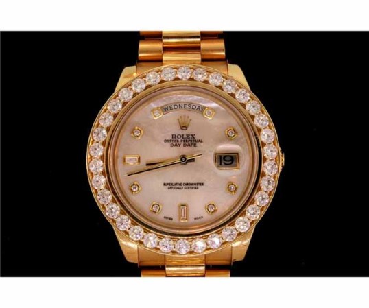 Todo se realizará a través de una subasta en vivo y simultáneamwente por web este sábado a las 10 am hora del Pacífico en Las Vegas y en línea en http://bid.txauction.com/auction.aspx?as=27552