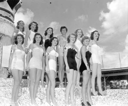 Aspirantes al título de Miss Melón, Leesburg, Florida, 1952.
