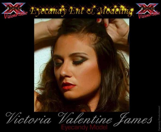Ahora Olivia Sprauer se hace llamar Victoria Valantine James. Y cree que la publicidad la hará triounfar como modelo.