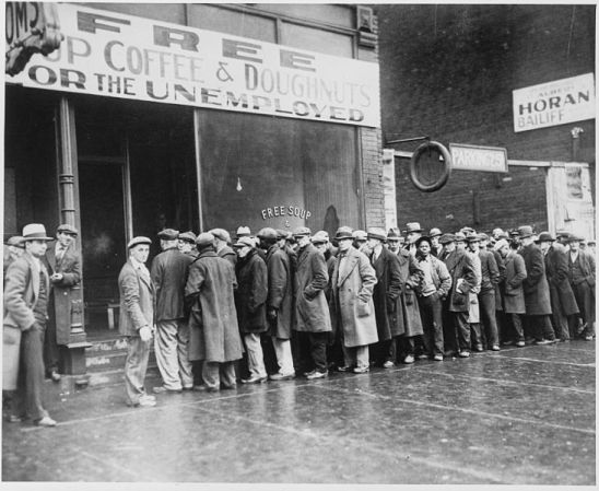Al Capone también sabía ganarse al pueblo, como por ejemplo ofreciendo comidas calientes durante la Gran Recesión.