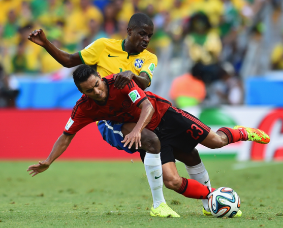 Imágenes del partido entre Brasil y México librado el 17 de junio como parte de la Copa Mundial 2014.