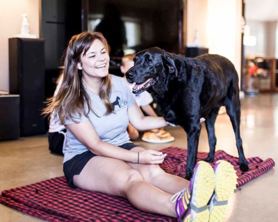 Es por esto que a Duke le amputaron una pierna para ver si le atajaban el cáncer, pero la enfermedad se siguió extendiendo por su cuerpo.