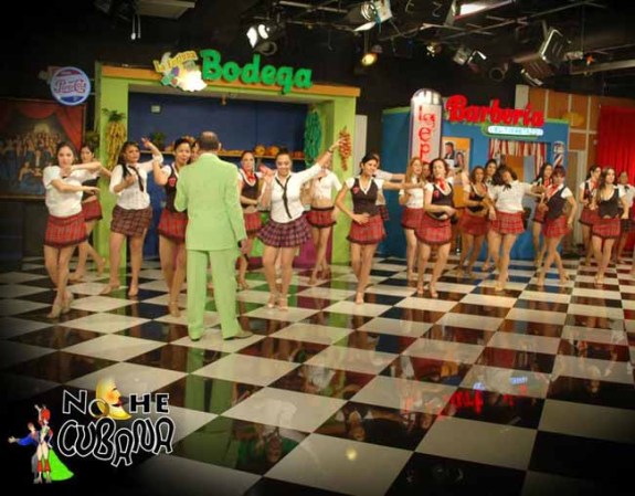 Roberto Marrero creo los estudios de "Cubana de Televisión", en los que producía programas donde él era el principal protagonista, productor, director, actor y hasta coreógrafo, todo esto después de que en el 2007 comenzó como proveedor de atención médica con licencia de Medicare en Miami.