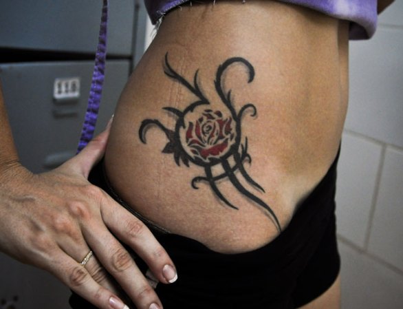 La moda del tatuaje también ha encontrado adeptos en Cuba.