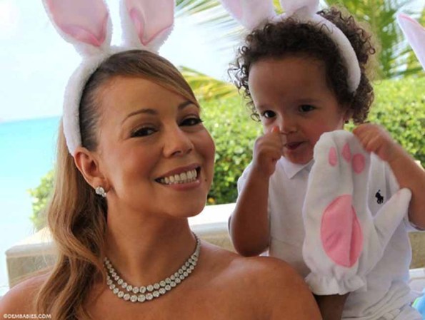 ABRIL 2, 2012 - La reconocida cantante, Mariah Carey y su esposo, Nick Cannon se entregan por completo a Monroe y Moroccan, sus gemelitos.
