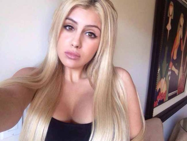 Alexa Dellanos: genio, figura y la belleza de su madre Myrka.