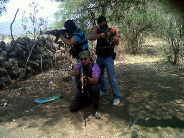 Las fuerzas armadas mexicanas y la delincuencia GALERIA DE IMÁGENES Tlmd_broly15