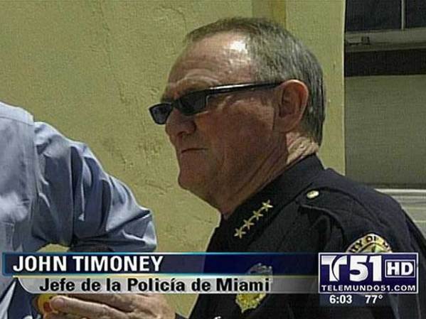 "Este hombre es muy creativo. Hay que reconocerle eso", dijo Timoney de Valera.