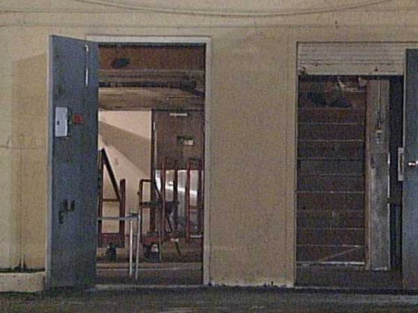 25 DE AGOSTO, 2008: Sigue sin arrestos el caso de la plantación de marihuana encontrada en el Mall de las Américas.