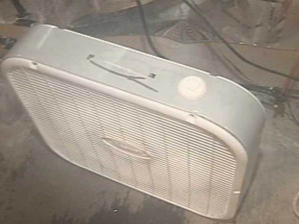 La operación contaba con contaba con la ayuda de equipo especial como ventiladores.