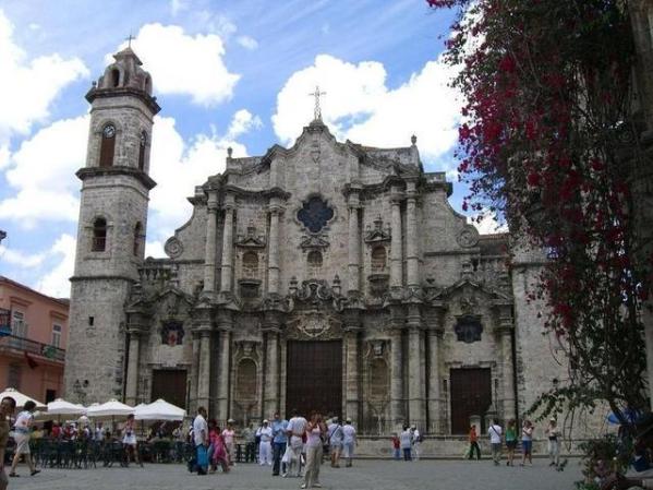 catedral de la habana , habana vieja
