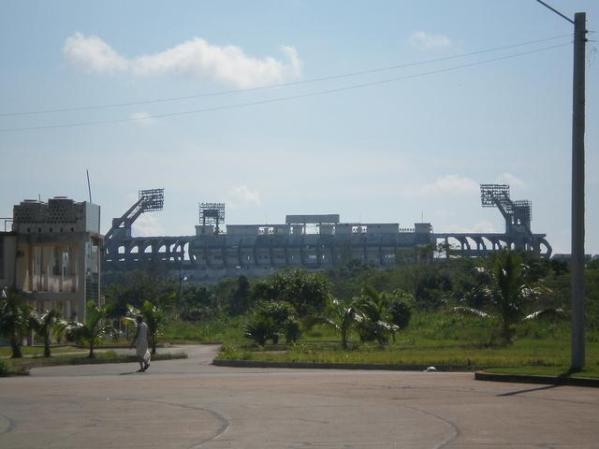 Otra vista del Estadio Panamericano desde La Hab. del Este