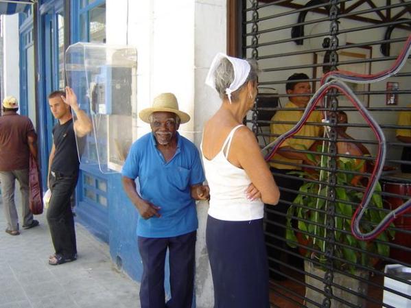 señor popular en la calle Obispo