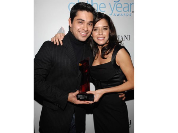 En otro evento, junto a Wilmer Valderrama, representando la película.
