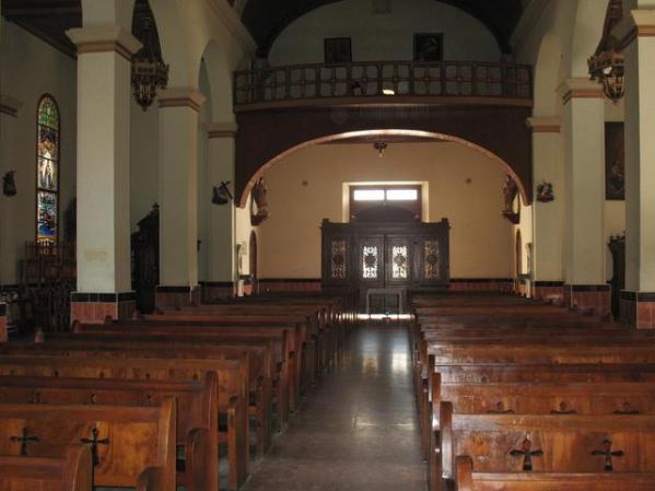 Interior de la Catedral de Pinar del Rio