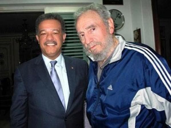 4 DE MARZO, 2009: El presidente dominicano Leonel Fernández visita Cuba y se reúne con Fidel Castro. Ambos hablaron de las posibilidades de sus equipos respectivos en el Clásico Mundial de Béisbol.