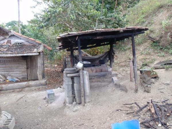 Fogon campesino causante de tantas muertes.