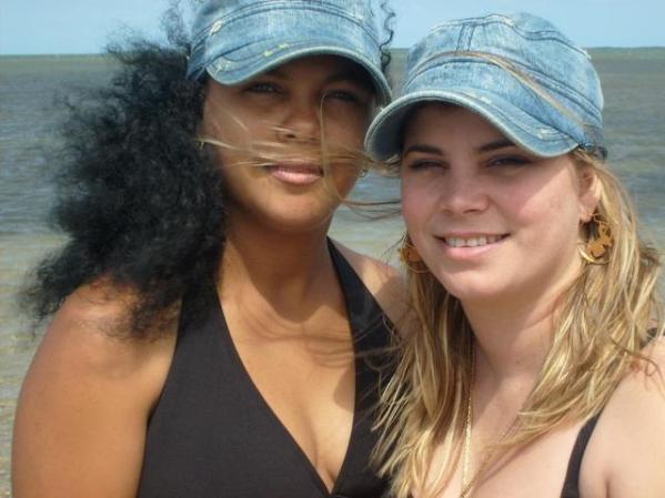 con mi cunada en cuba