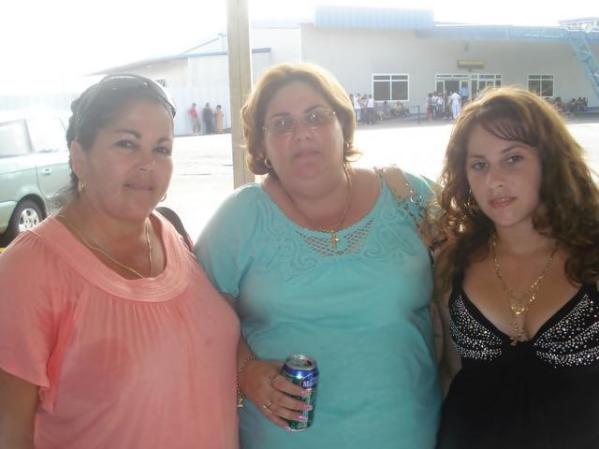 mi tia,mi mama, y yo