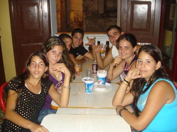 con mis amigos