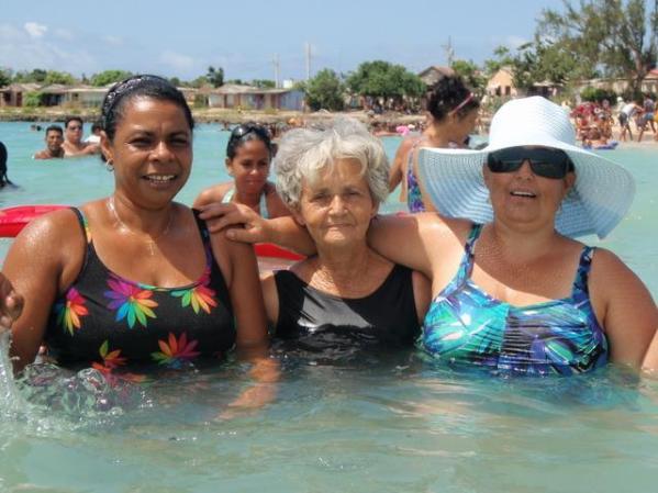 mi familia en playa blanca holguin cuba