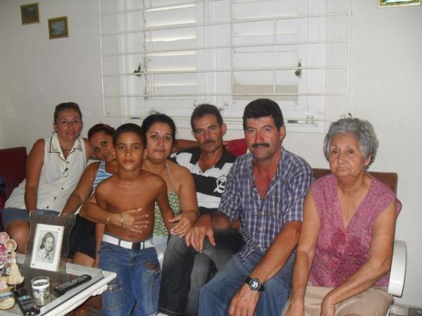 Reparto lenin en holguin , mi familia.