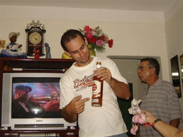 mi sobrino y familia en guanabacoa