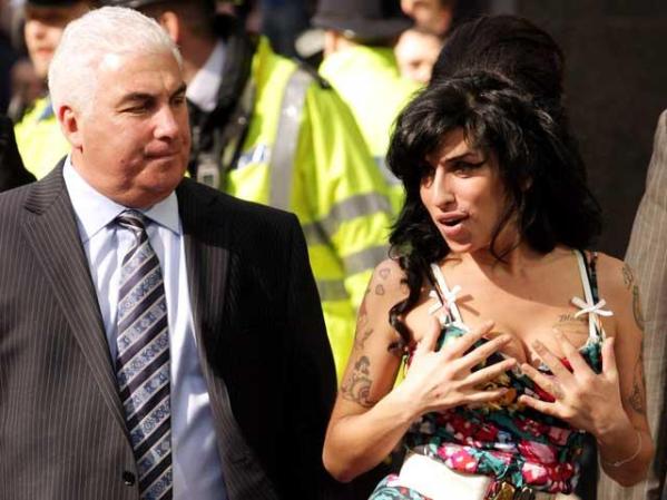 Amy Winehouse, ¿mucho, poco o lo justo?