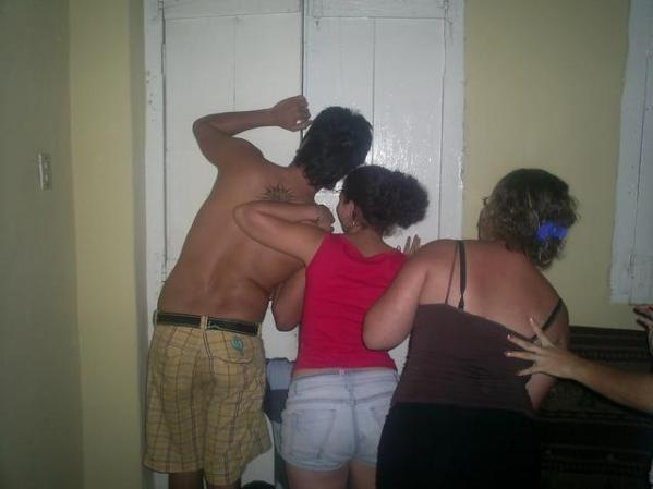 fotos cuando el ciclon en casa de mi suegra lila.