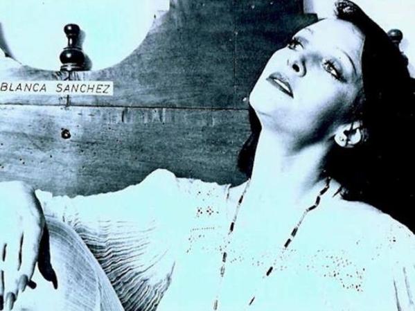 Enero 7, 2010: Muere Blanca Sánchez una de las actrices más famosas de la televisión mexicana.