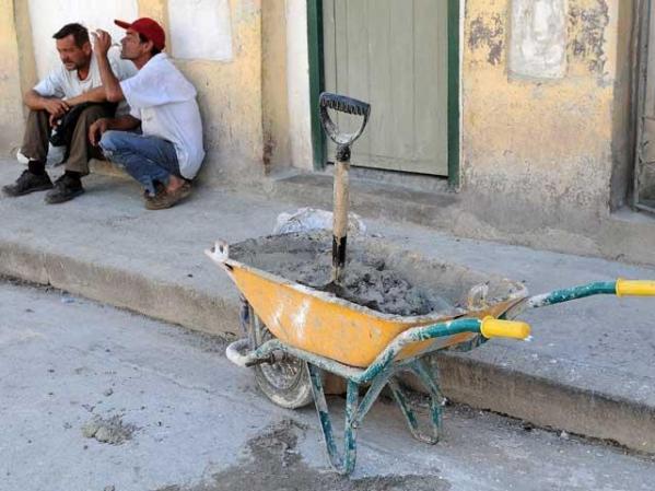 El cubano y el trabajo.