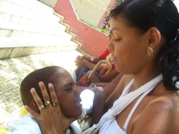 con mi familia en guantanamo cuba 2010