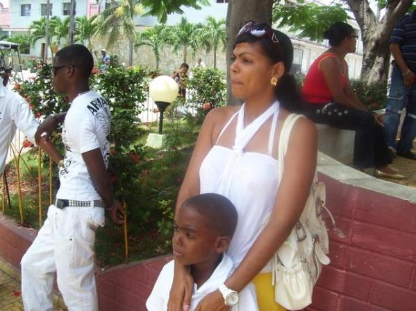 con mi familia en guantanamo cuba 2010.