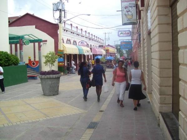 con mi familia en guantanamo cuba 2010