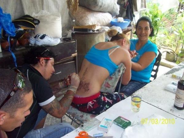 CUba Camaguey ASiendome Un Tattoo =) junio 2010