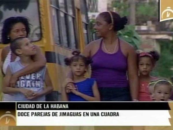 En una cuadra de La Habana viven 12 parejas de jimaguas de diferentes generaciones.