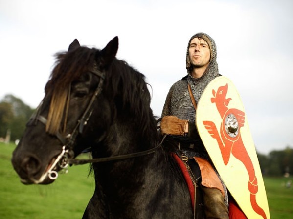 La batalla de Hastings comenzó al amanecer del día 14 de octubre de 1066.