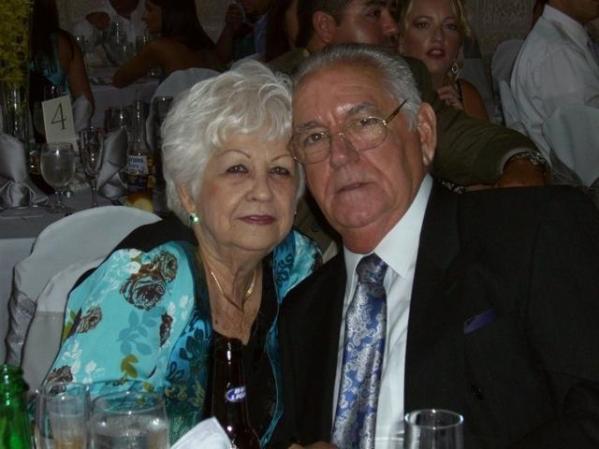 Bodas de Diamantes (60 A?os) . <br /> ¿Quieres celebrar con Buenos Dias Miami de Telemundo 51? Manda aquí tu foto de los años dorados. Hazlo aquí <br />