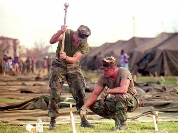 La Guardia Nacional acudió en ayuda de una población confundida, devastada.
