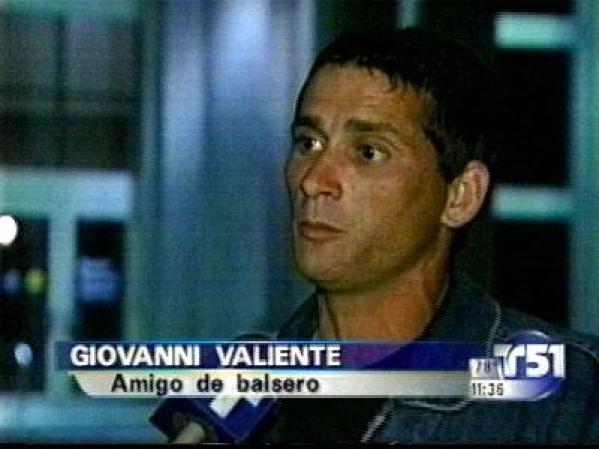 Giovanni Valiente, que cruzó con éxito el estrecho hace poco, dijo sentirse culpable ya que piensa que sus amistades entre este grupo tal vez quisieron imitarlo.