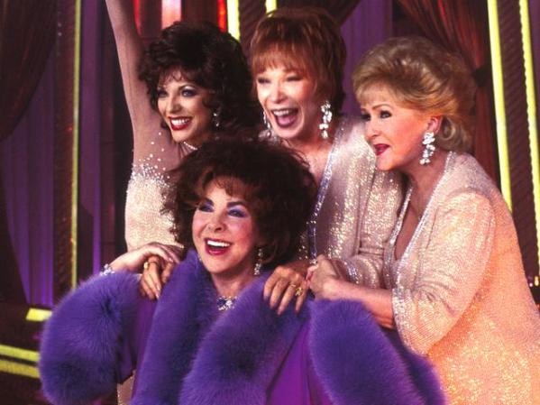 Cuatro damas de la actuación se reunieron para filmar "These Old Broads" Joan Collins, Elizabeth Taylor, Shirley MacLaine y Debbie Reynolds, en el 2001. Elizabeth Taylor murió el 23 de marzo del 2011, cuando tenía 79 años.
