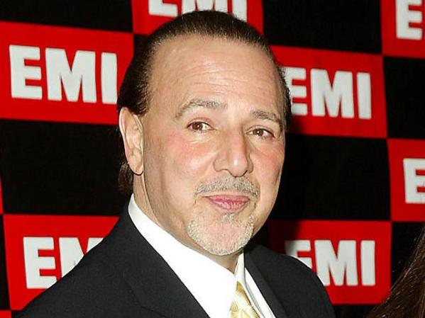 Su voz siempre ha sido el sostén de su fama desde que saltó a la palestra en 1990 guiada por el ejecutivo del mundo del espectáculo Tommy Mottola, con el que luego se casó en 1993.