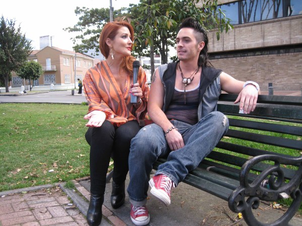 Bogotá: Tuve la suerte de visitar Bogotá para varias entrevistas de famosos. En esta foto me encuentro con Mauricio Ochmann. Aquí se encuentran lugares muy bonitos, pero lo que nunca olvidaré fue la rumba y su gente.