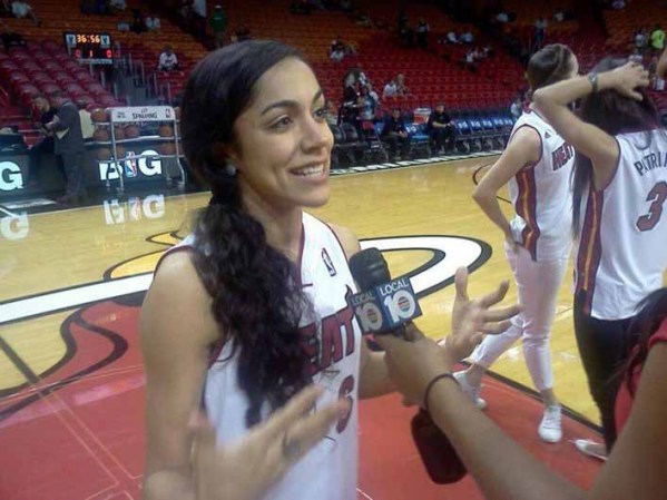 En una colaboración entre arte y deporte, el Miami Heat apoyó al Miami City Ballet con una sesión de fotos para colección que incluyó a los astros Dwyane Wade y Lebron James junto a las bailarinas Jeannete y Patricia Delgado.