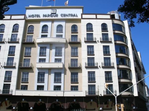 Hotel parque central.