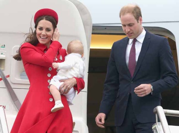 Kate Middleton: el viento le jugó una mala pasada que dejó entrever sus torneadas piernas.