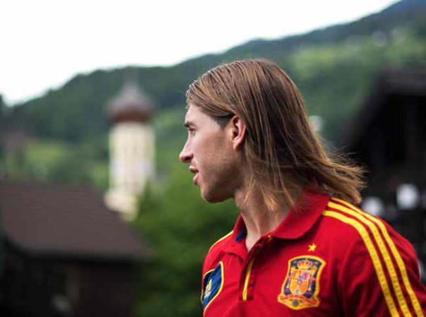 Sergio Ramos hace subir la temperatura del campo.