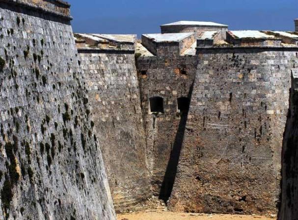 Uno de los fosos del Morro.