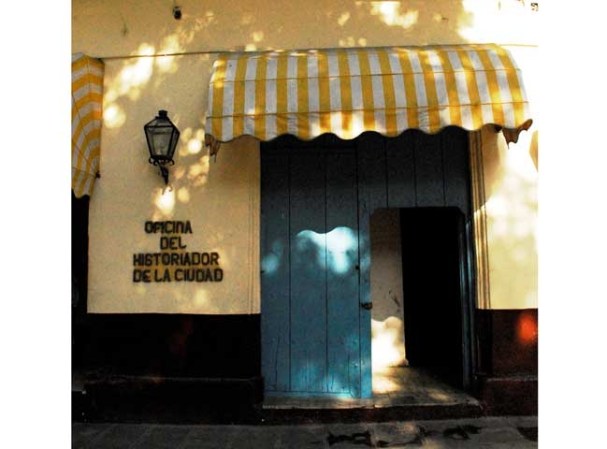 El historiador de la ciudad, que en realidad es un médico de profesión.